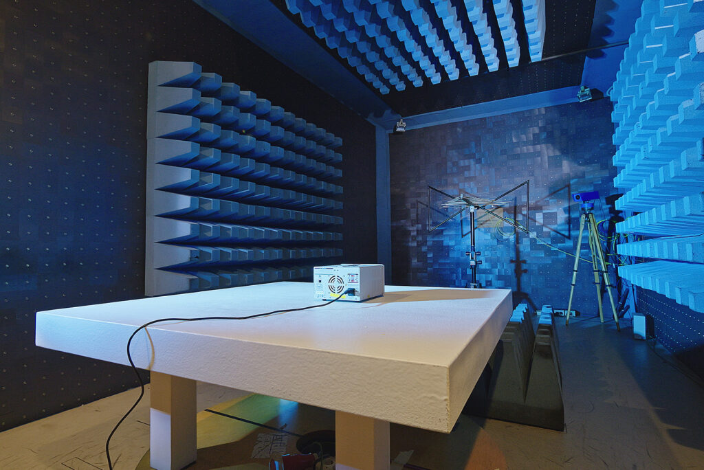 Foto Prove di Compatibilità Elettromagnetica EMC - Intek