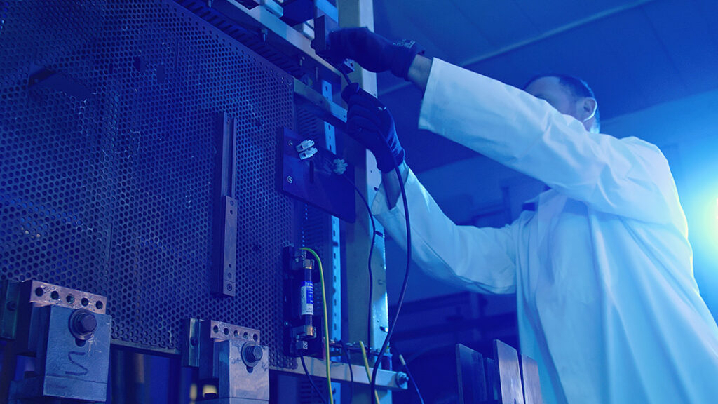 Come viene eseguito un test di corto circuito - INTEK