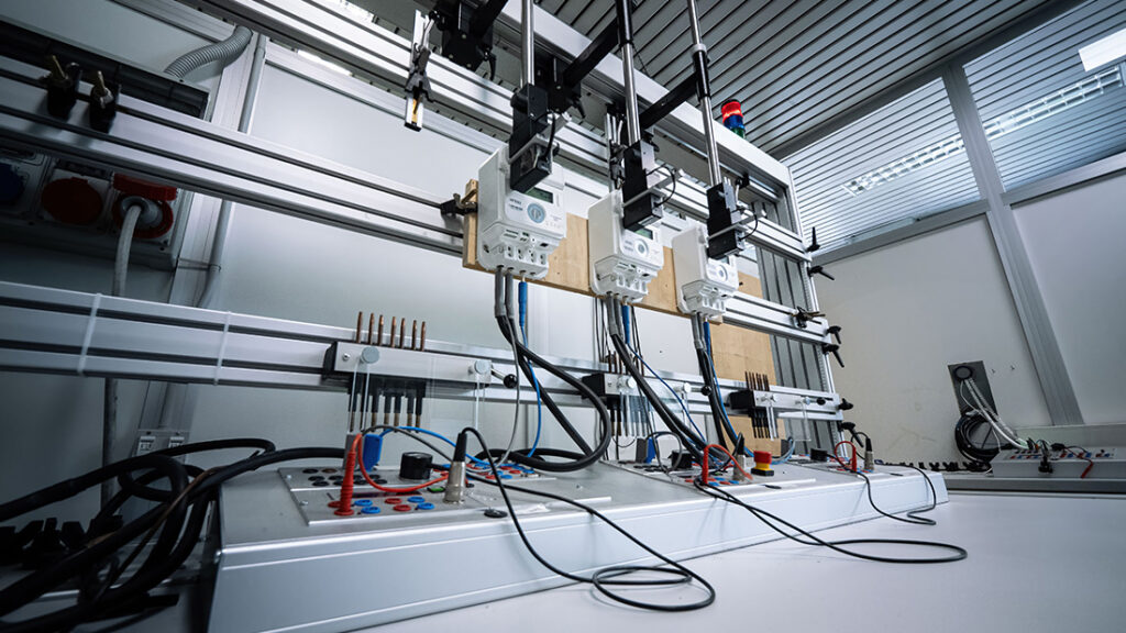 Valutazione Metrologica e delle Prestazioni dei contatori di energia elettrica - INTEK