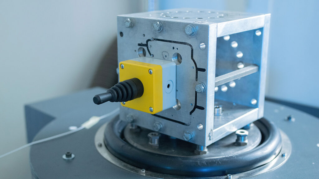 Case Study: vibrazioni nel trasporto di materiali elettrici - INTEK