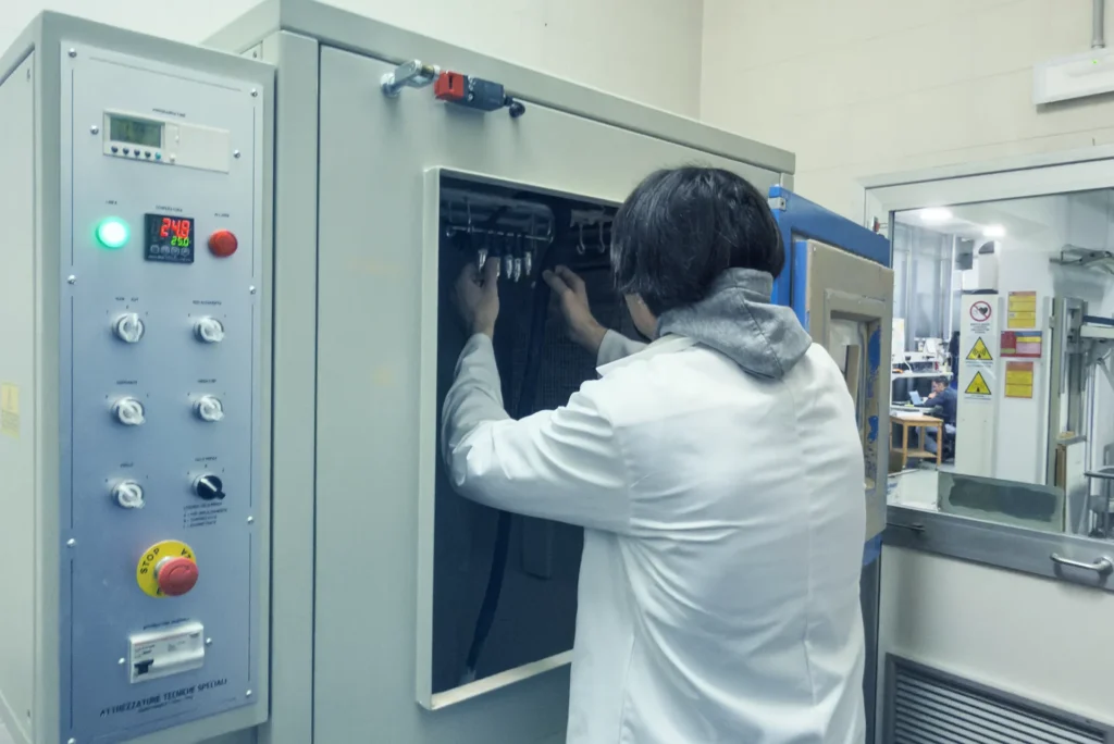 How the Arizona Dust Test Is Performed (ISO 20653:2023)