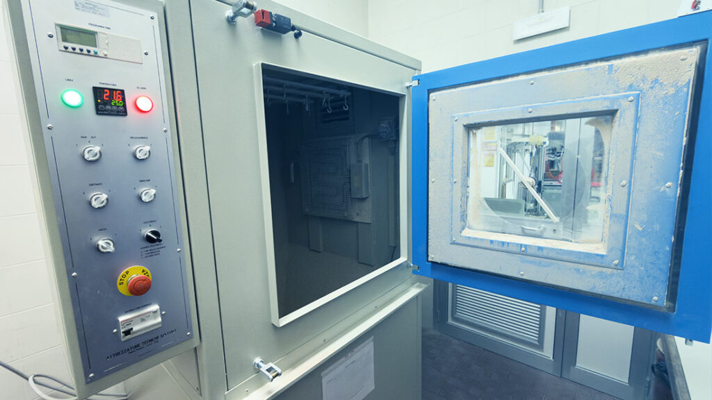 Da INTEK è operativa la camera per l’Arizona Test Dust - INTEK