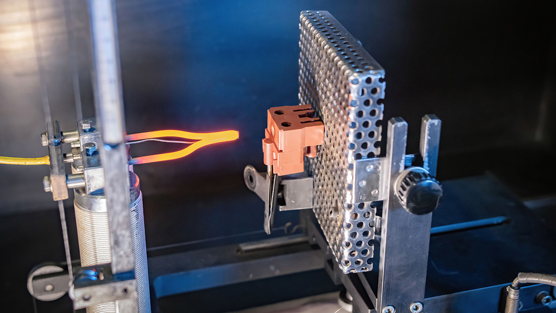 Verifica dell’infiammabilità dei materiali: procedura Glow Wire